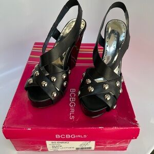 BCBGirl Enrik2 Studded Platform Sandal Black Leather Sz 6M